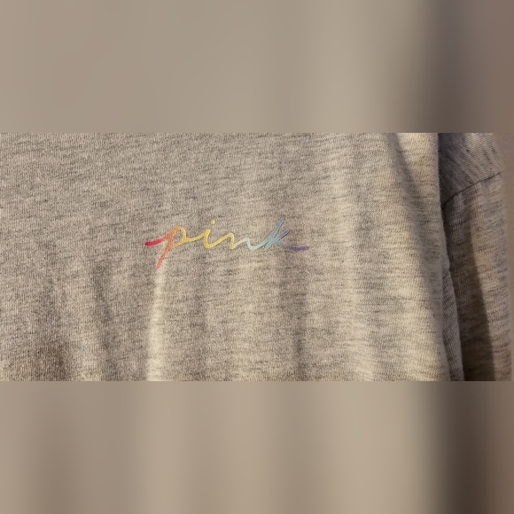 VS Pink long sleeve - Picture 2 of 4